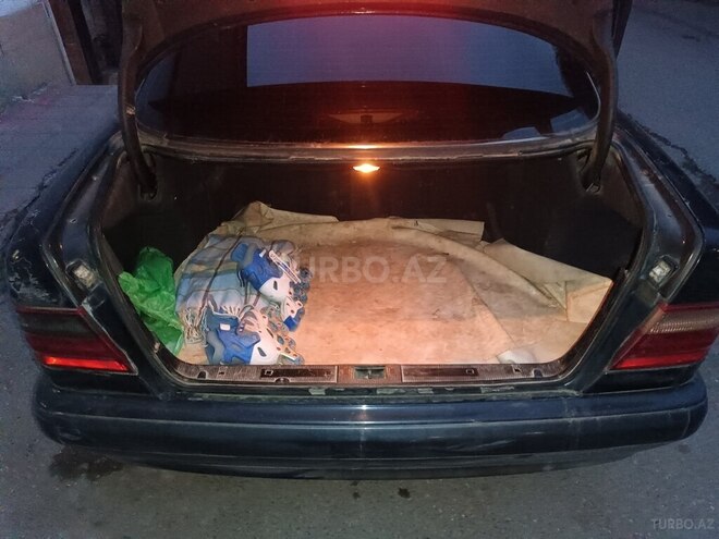 Mercedes E 200 1999, 377,000 km - 2.0 l - Sumqayıt