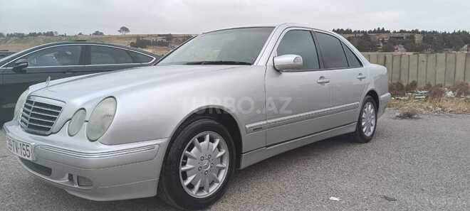 Mercedes E 240 2000, 346,984 km - 2.4 l - Ucar