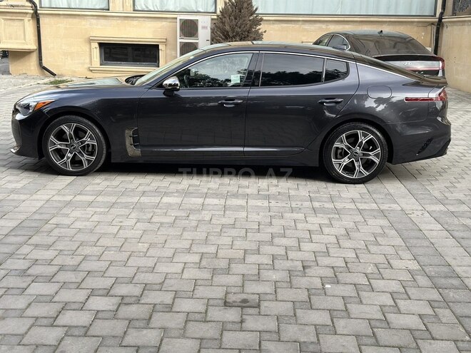 Kia Stinger-7