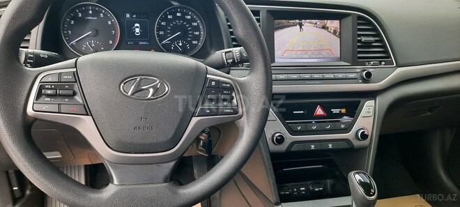 Hyundai Elantra 2017, 69,000 km - 2.0 l - Bakı