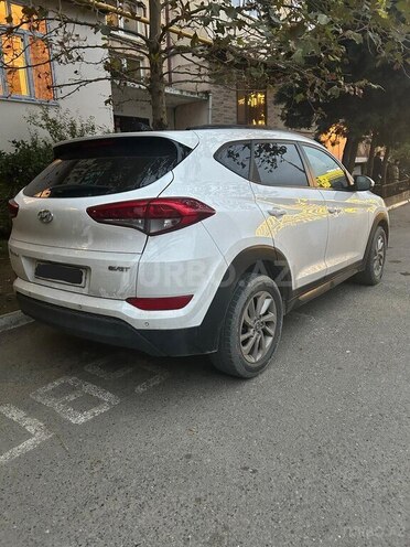 Hyundai Tucson 2016, 102,200 km - 2.0 л - Bakı