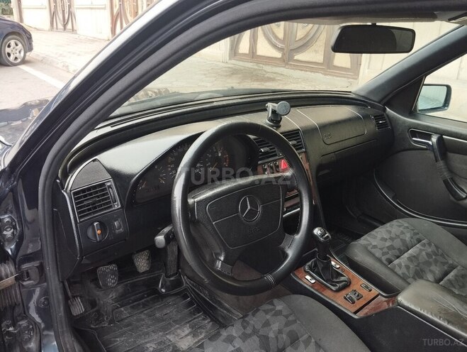 Mercedes C 220 d 1998, 338,000 km - 2.2 l - Bakı
