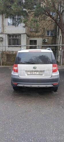 Skoda Yeti 2012, 285,000 km - 1.2 l - Bakı