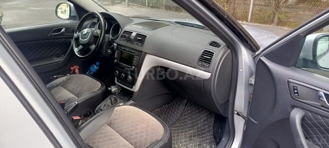 Skoda Yeti 2012, 285,000 km - 1.2 l - Bakı