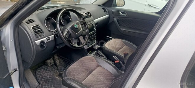 Skoda Yeti 2012, 285,000 km - 1.2 l - Bakı