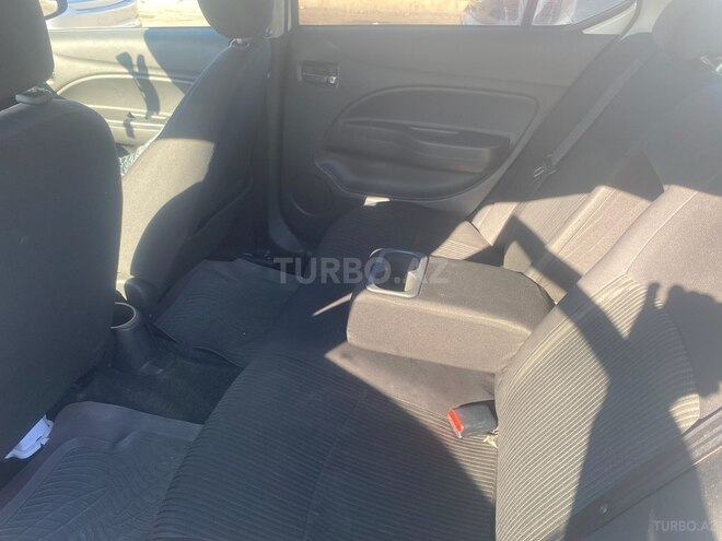 Mitsubishi Attrage 2014, 304,102 km - 1.2 л - Bakı