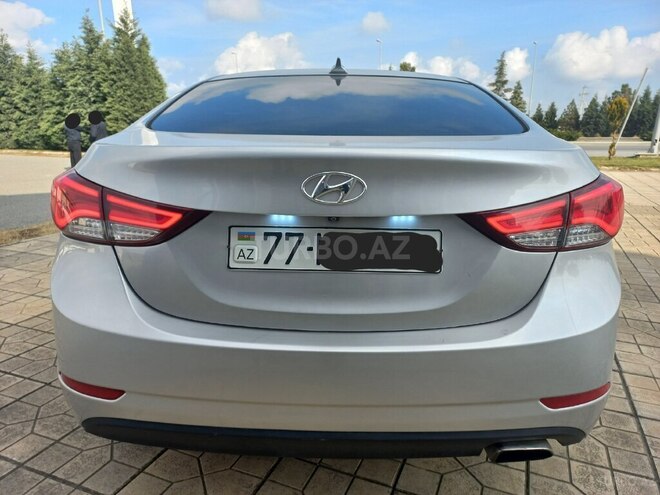 Hyundai Elantra 2015, 192,000 km - 2.0 l - Göygöl