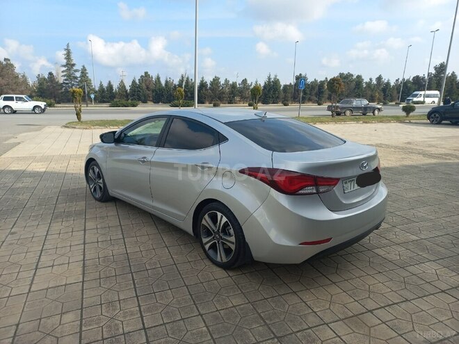 Hyundai Elantra 2015, 192,000 km - 2.0 l - Göygöl