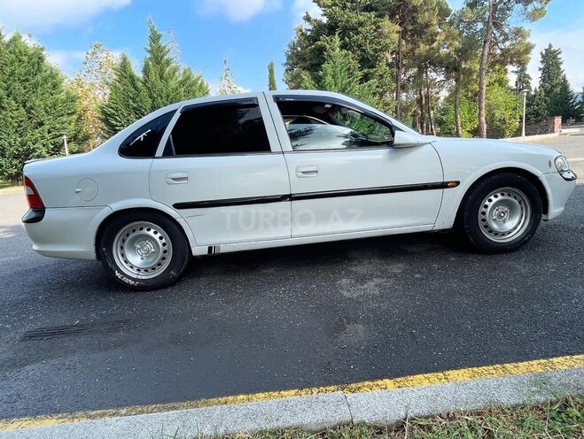 Opel Vectra 1996, 265,000 km - 1.8 l - Bakı