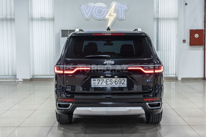 Jeep Grand Commander-5