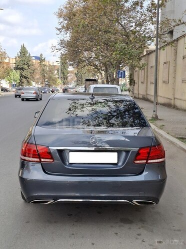 Mercedes E 220 d 4MATIC 2014, 196,000 km - 2.2 л - Gəncə