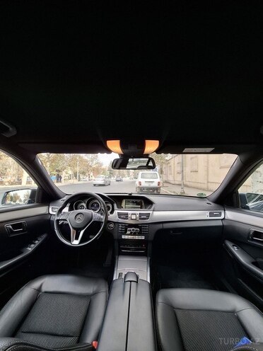 Mercedes E 220 d 4MATIC 2014, 196,000 km - 2.2 л - Gəncə