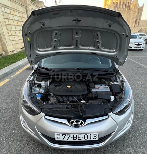 Hyundai Elantra 2015, 178,637 km - 1.8 л - Bakı