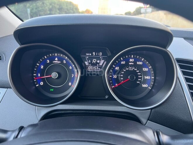 Hyundai Elantra 2015, 178,637 km - 1.8 л - Bakı