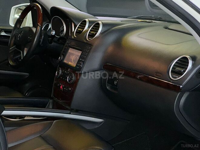 Mercedes GL 350 4MATIC 2011, 180,000 km - 3.0 l - Bakı