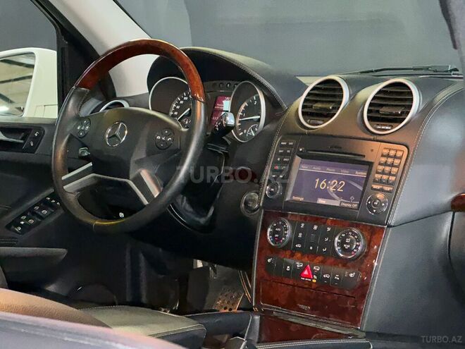 Mercedes GL 350 4MATIC 2011, 180,000 km - 3.0 l - Bakı