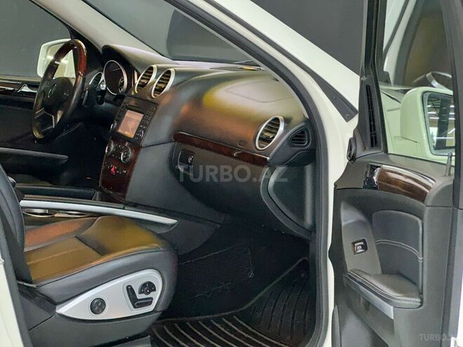 Mercedes GL 350 4MATIC 2011, 180,000 km - 3.0 l - Bakı