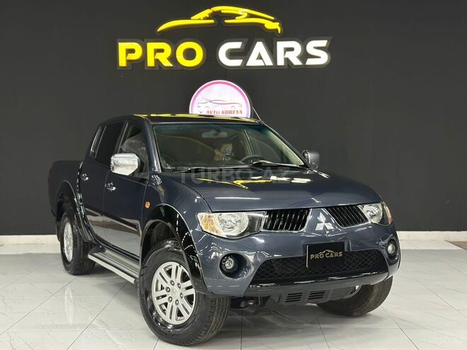 Mitsubishi L200 2008, 290,000 km - 2.5 l - Bakı