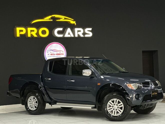 Mitsubishi L200 2008, 290,000 km - 2.5 l - Bakı