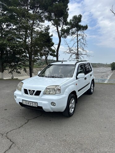 Nissan X-Trail 2002, 367,500 km - 2.5 l - Quba