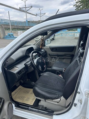Nissan X-Trail 2002, 367,500 km - 2.5 l - Quba
