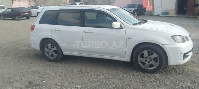 Mitsubishi Airtrek 2002, 215,000 km - 2.0 l - Gəncə