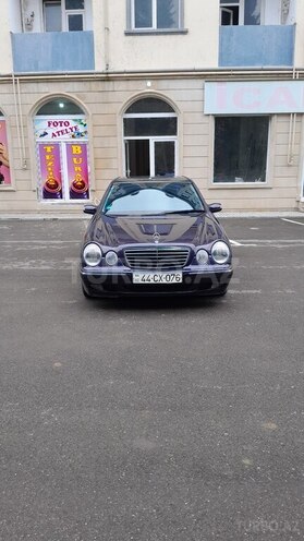 Mercedes E 240 1999, 450,000 km - 2.4 l - Masallı
