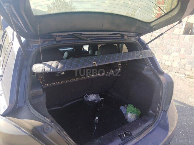 Opel Astra 2006, 200,000 km - 1.3 l - Qax