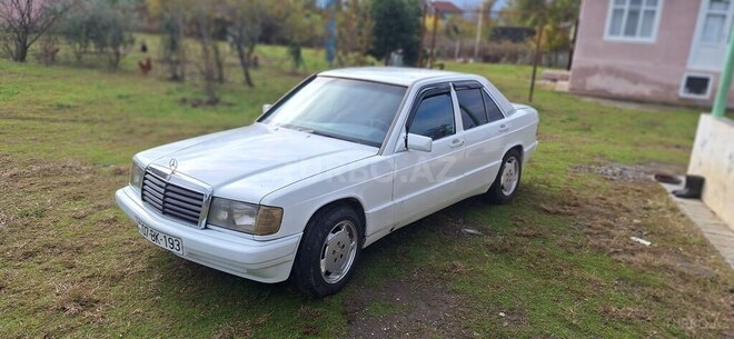 Mercedes 190 1992, 326,135 km - 2.0 л - Bakı