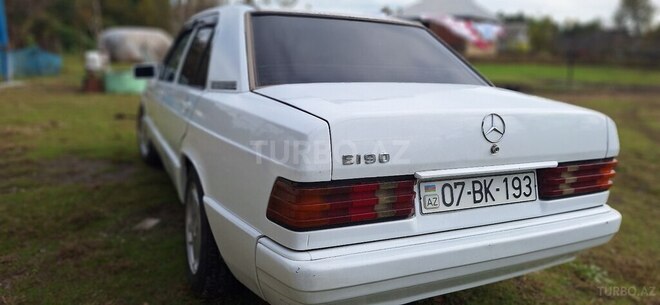 Mercedes 190 1992, 326,135 km - 2.0 л - Bakı