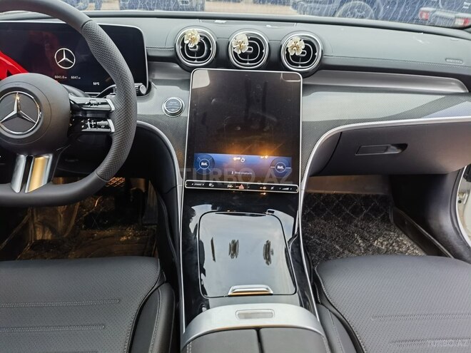 Mercedes C 270 2023, 2,000 km - 1.5 l - Bakı