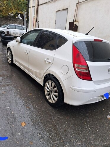 Hyundai i30 2011, 235,678 km - 1.6 l - Bakı