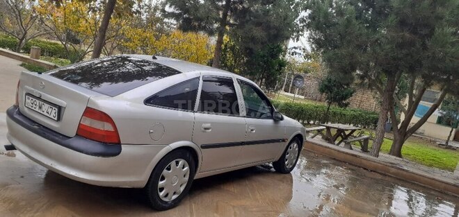 Opel Vectra 1996, 257,000 km - 2.0 l - Bakı