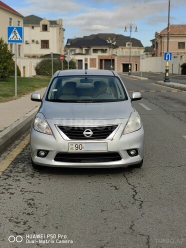 Nissan Sunny-1