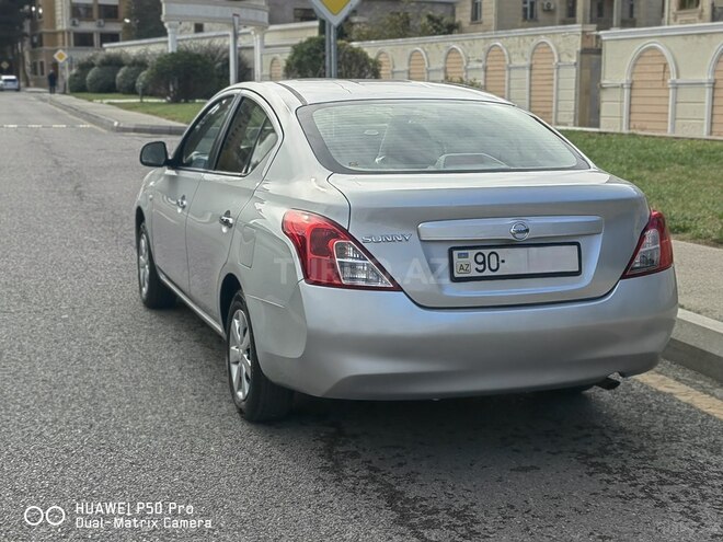 Nissan Sunny-6
