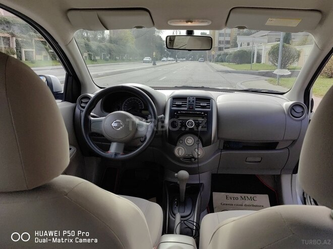 Nissan Sunny-12