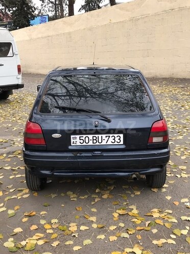 Ford Fiesta 1995, 589,990 km - 1.3 л - Qazax