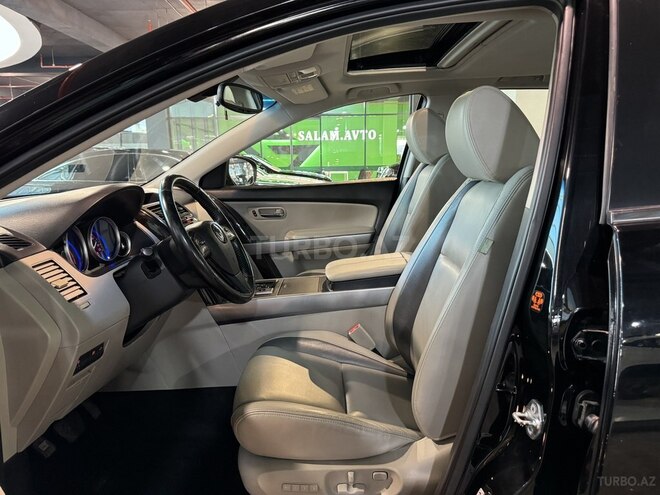 Mazda CX-9-8