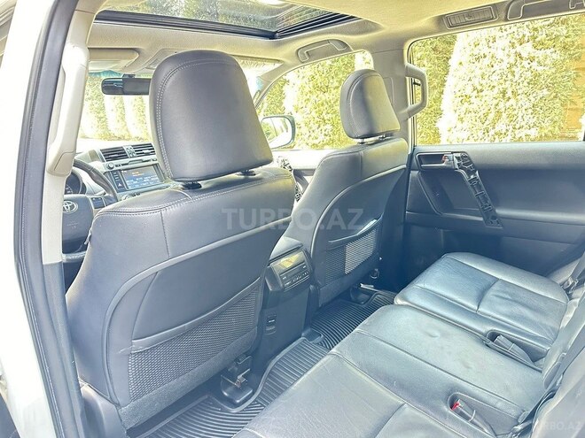 Toyota Land Cruiser Prado 2014, 157,000 km - 2.7 л - Bakı