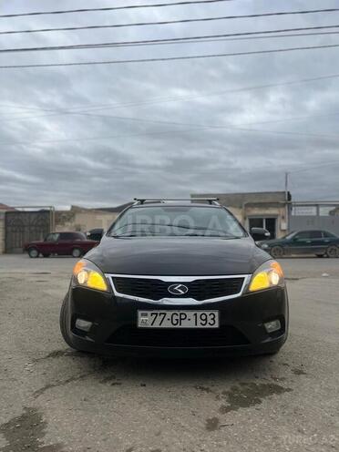 Kia Ceed 2009, 330,000 km - 1.6 л - Bakı