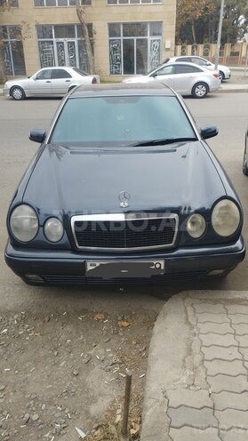 Mercedes E 200 1995, 634,196 km - 2.0 л - Gəncə