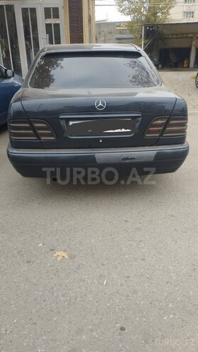 Mercedes E 200 1995, 634,196 km - 2.0 л - Gəncə