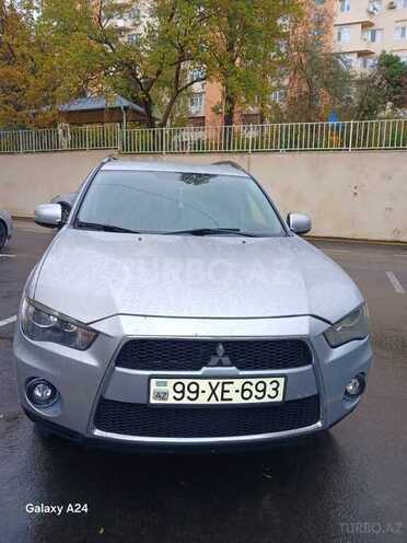 Mitsubishi Outlander 2010, 184,215 km - 2.4 л - Bakı