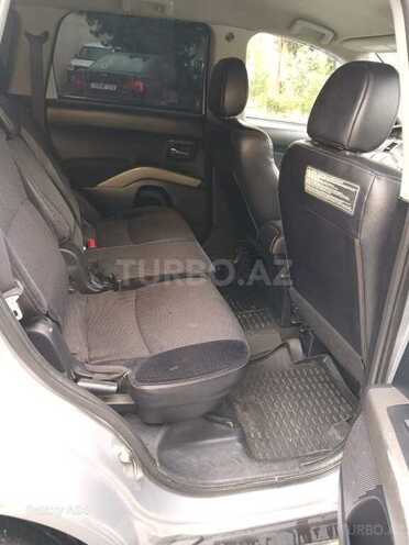 Mitsubishi Outlander 2010, 184,215 km - 2.4 л - Bakı