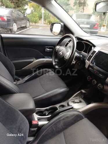 Mitsubishi Outlander 2010, 184,215 km - 2.4 л - Bakı