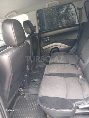 Mitsubishi Outlander 2010, 184,215 km - 2.4 л - Bakı