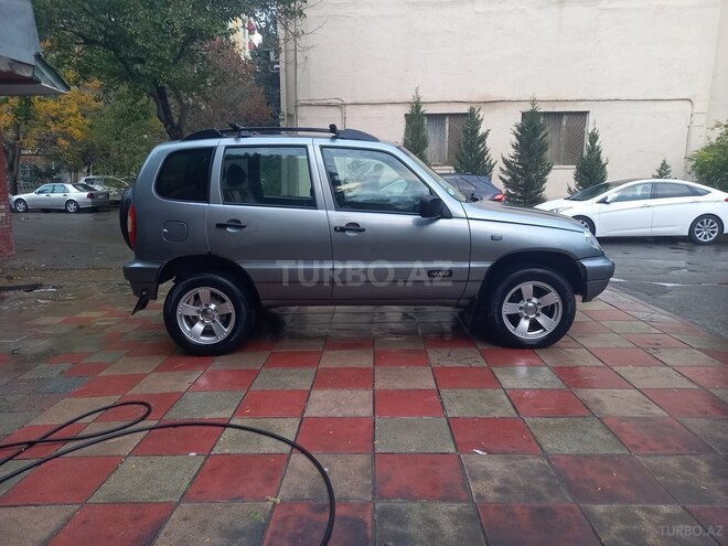 Chevrolet Niva 2007, 240,000 km - 1.7 l - Bakı