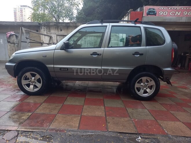 Chevrolet Niva 2007, 240,000 km - 1.7 l - Bakı