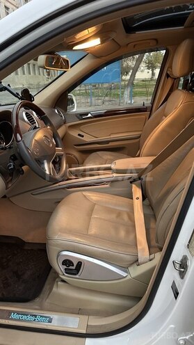Mercedes GL 550 2010, 179,000 km - 5.5 l - Bakı