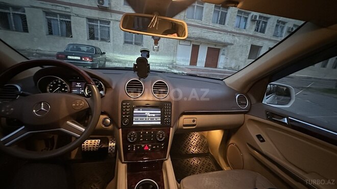 Mercedes GL 550 2010, 179,000 km - 5.5 l - Bakı